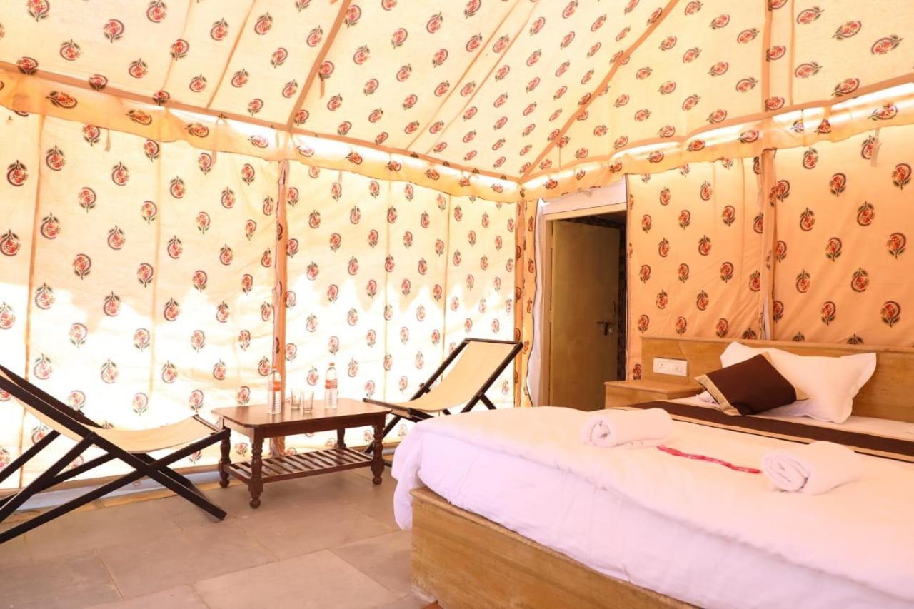 Sam Dunes Desert Safari Camp Hotel Dzsaiszalmer Kültér fotó